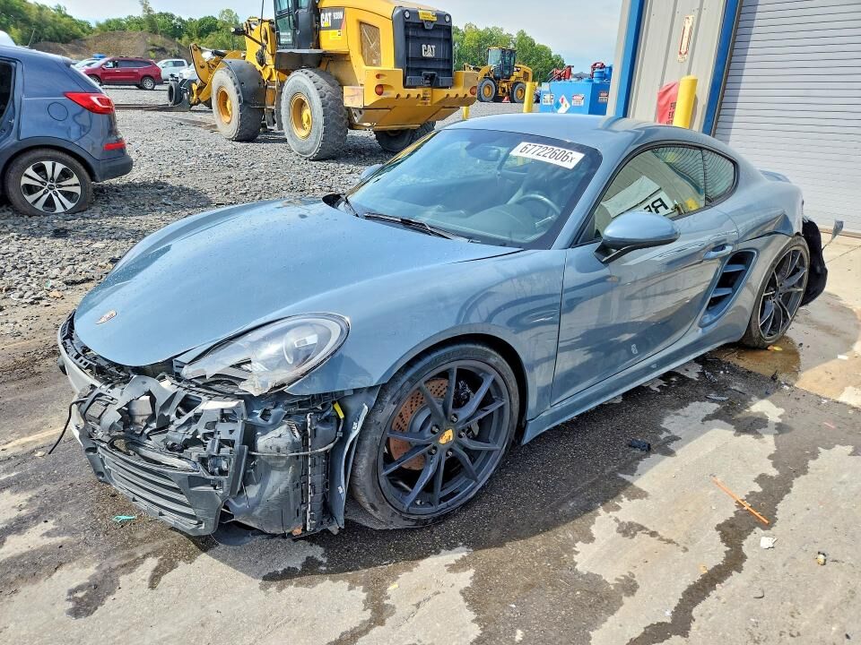 2017 PORSCHE Cayman