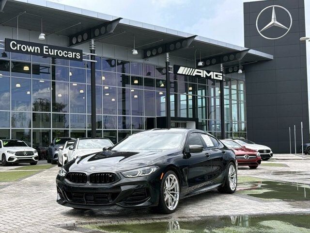 2023 BMW M8