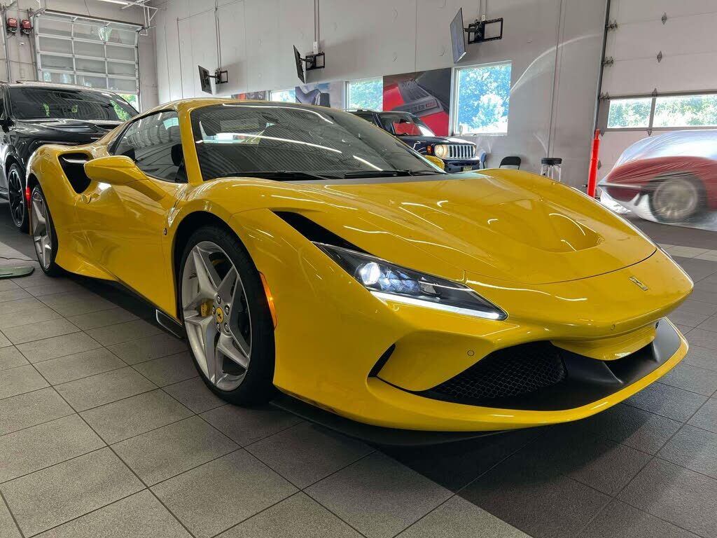 2022 FERRARI F8 Spider