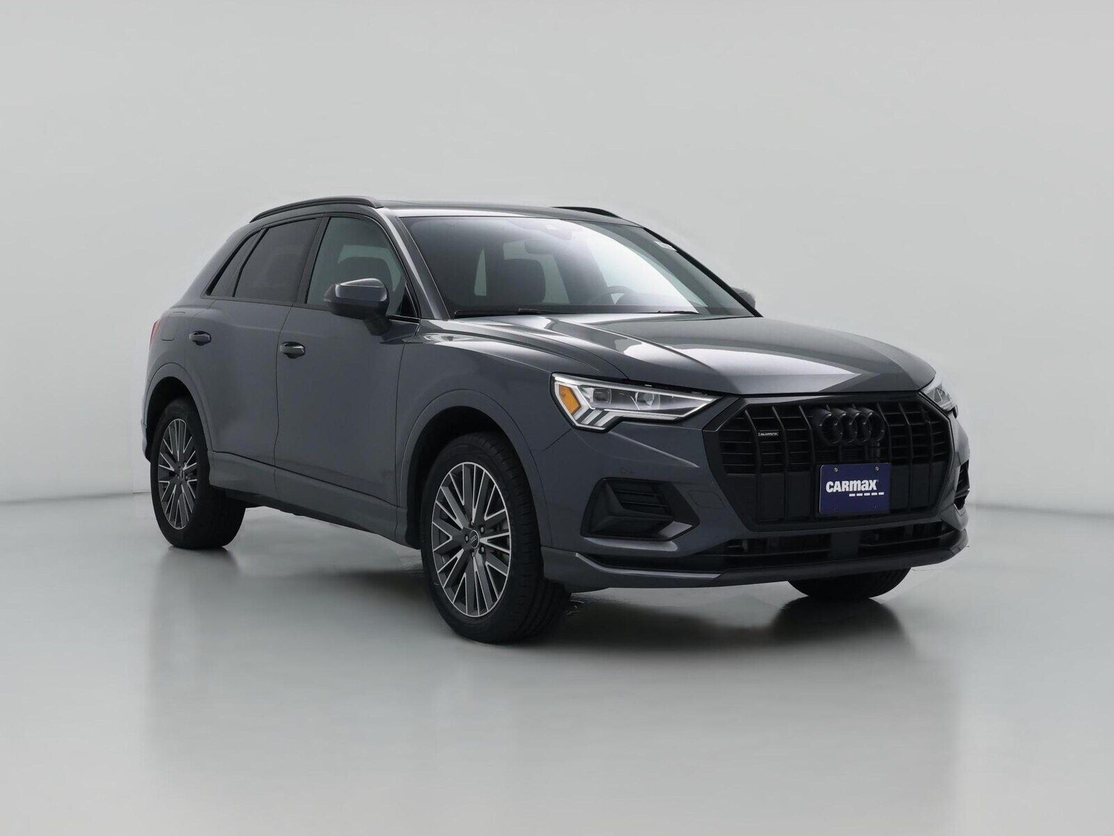 2023 AUDI Q3