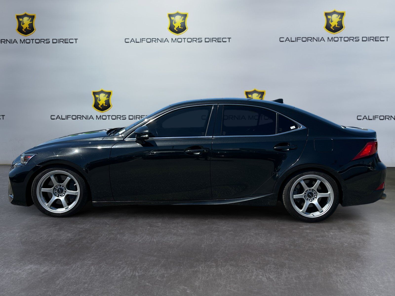 2020 Lexus IS
