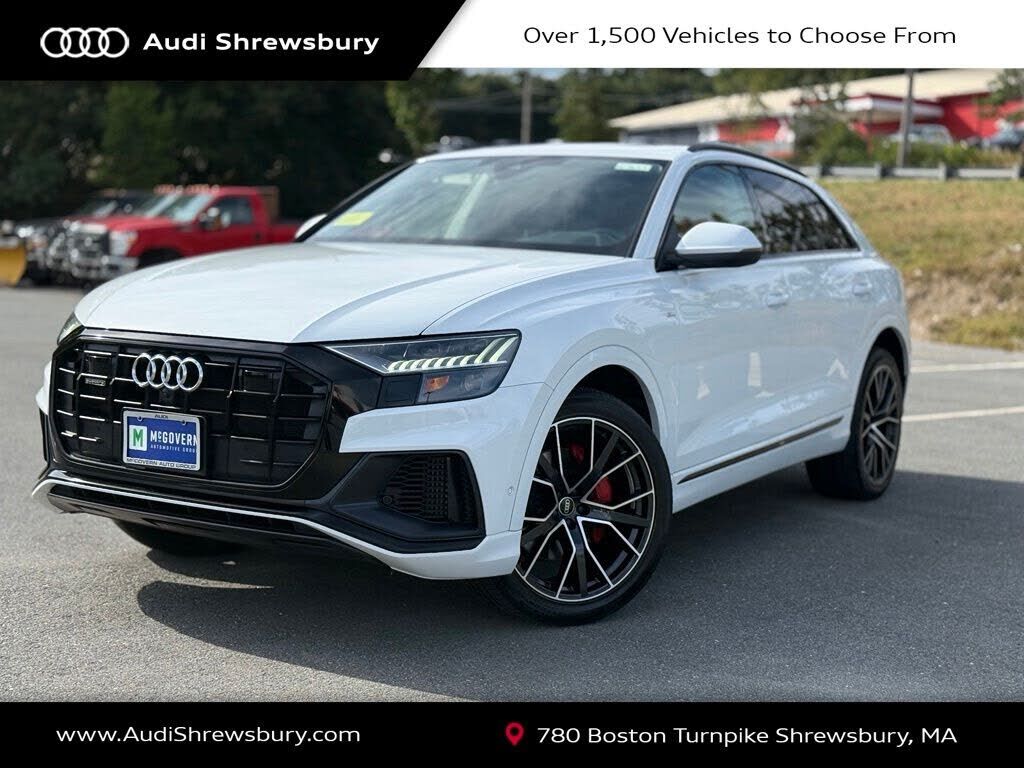 2023 AUDI Q8