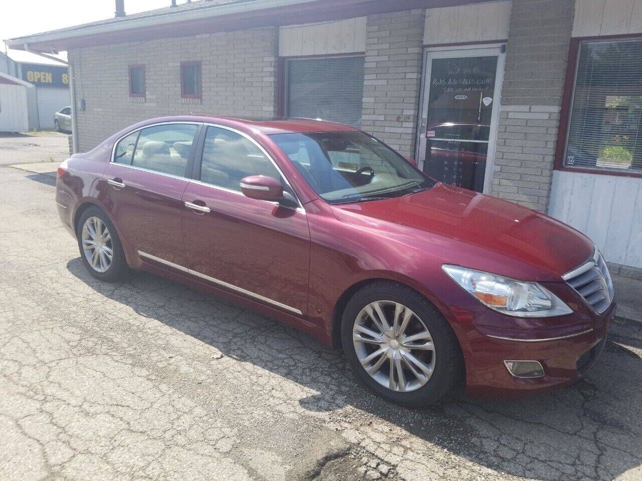 2011 HYUNDAI Genesis
