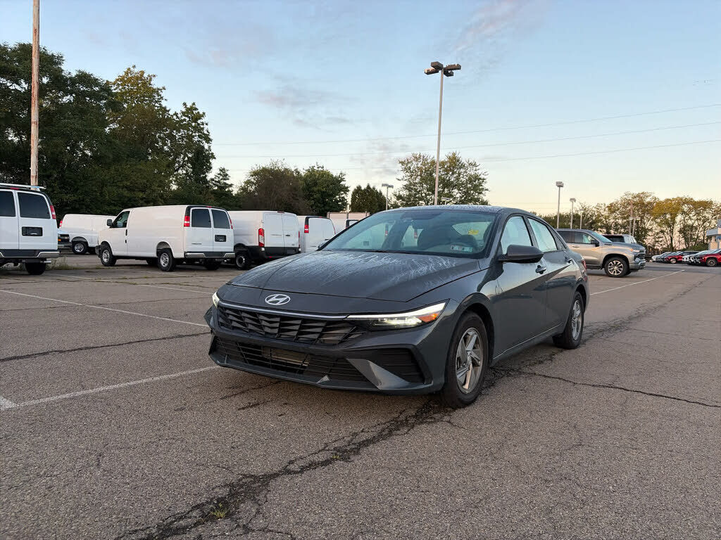 2026 HYUNDAI Elantra