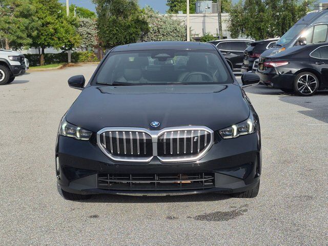 2024 BMW i5