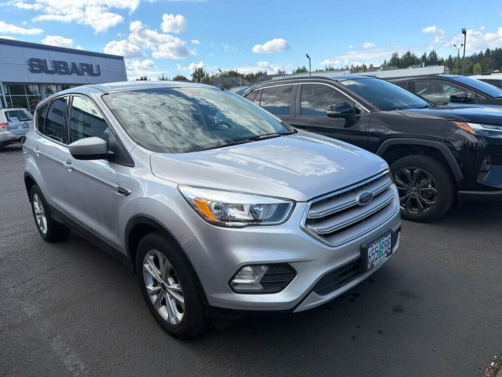 2019 FORD Escape