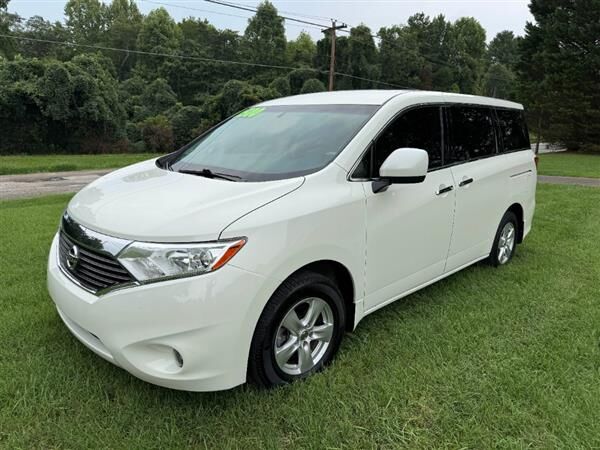 2015 NISSAN Quest