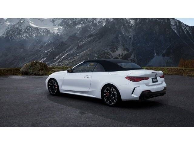 2027 BMW M440i