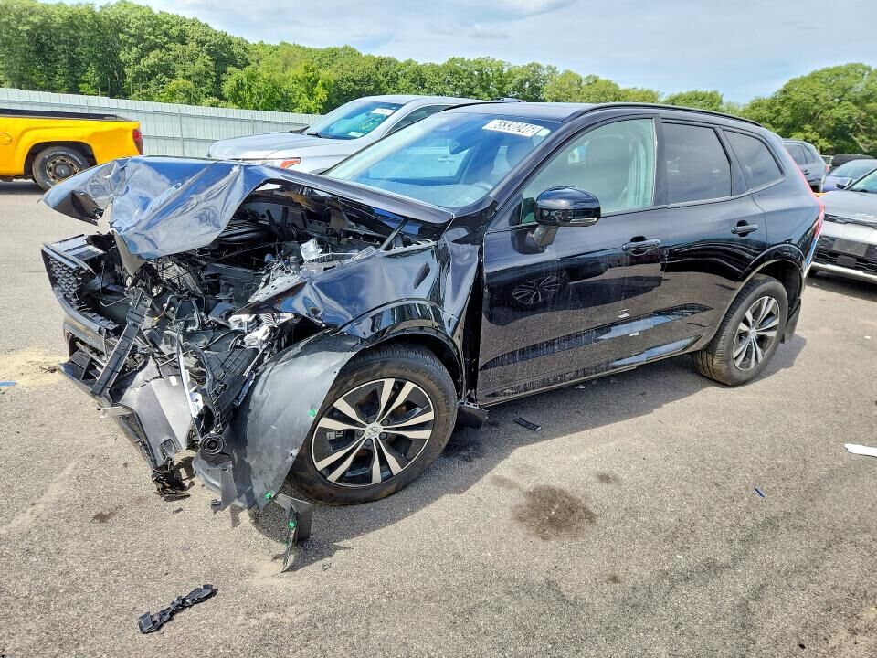 2024 VOLVO XC60