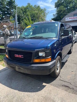 2010 GMC Savana