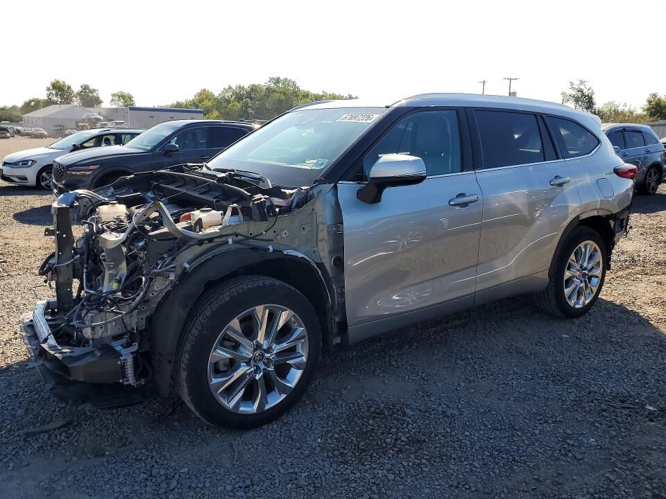 2023 TOYOTA Highlander