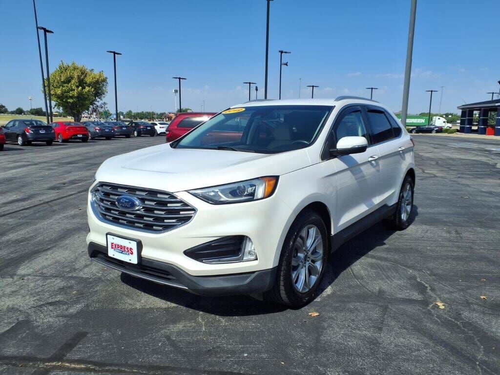 2019 FORD Edge
