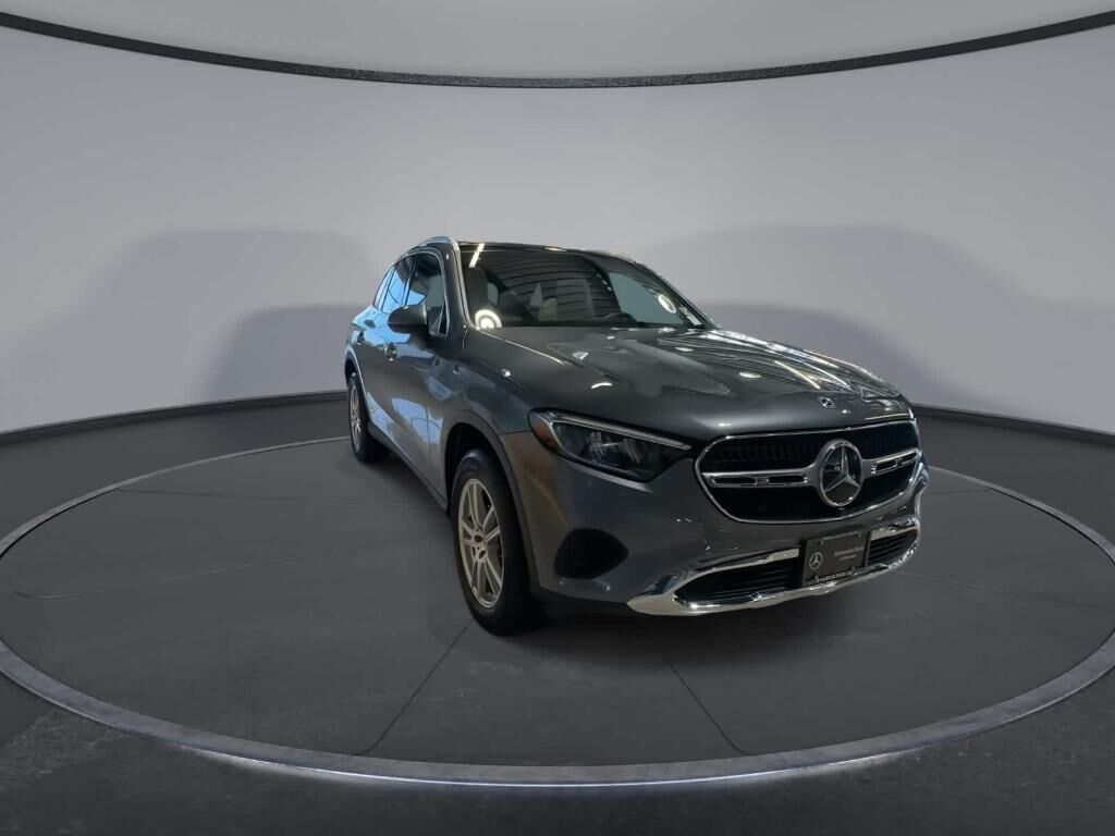 2023 Mercedes-Benz GLC-Class