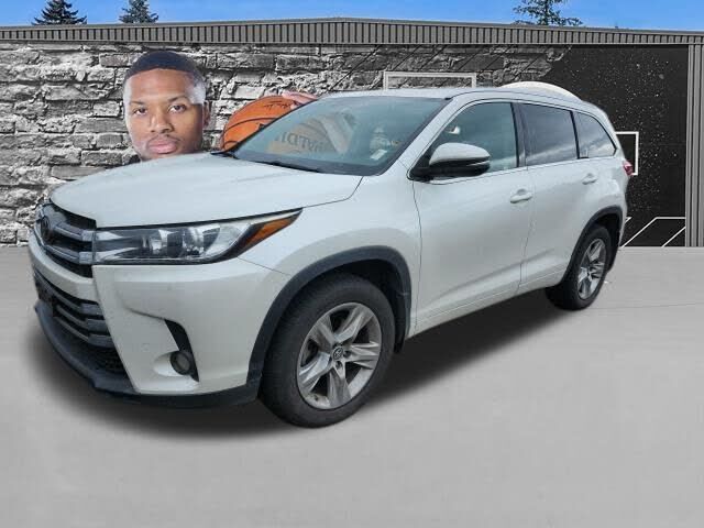 2017 TOYOTA Highlander