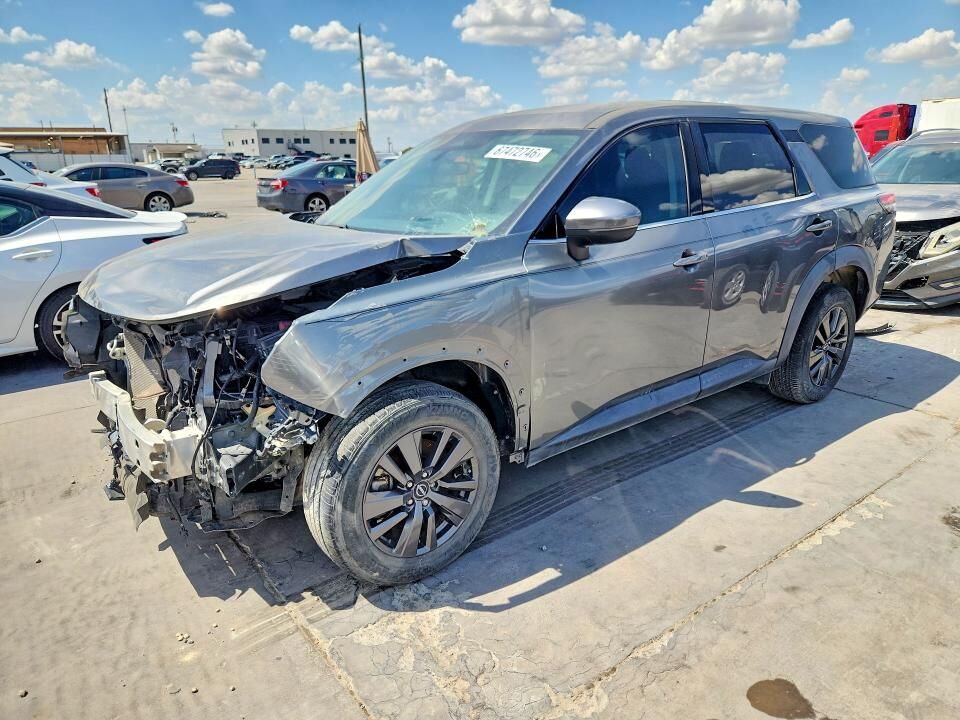 2022 NISSAN Pathfinder