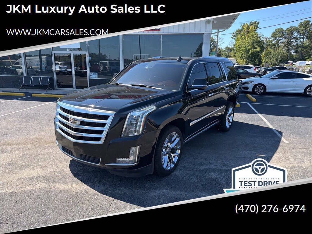 2017 CADILLAC Escalade