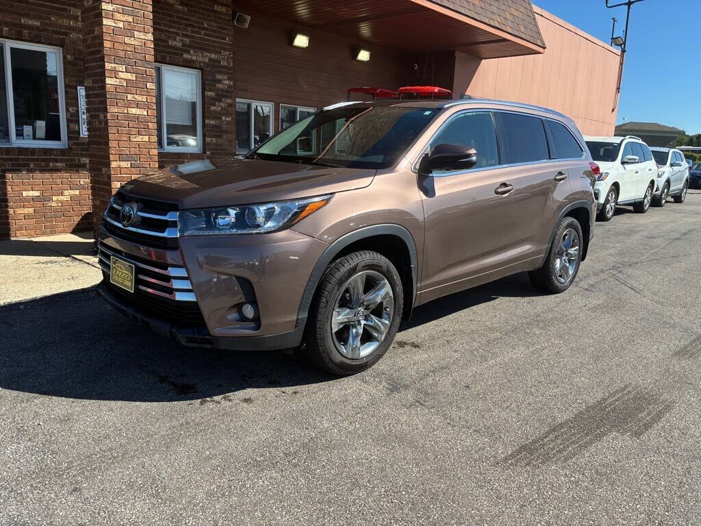 2018 TOYOTA Highlander