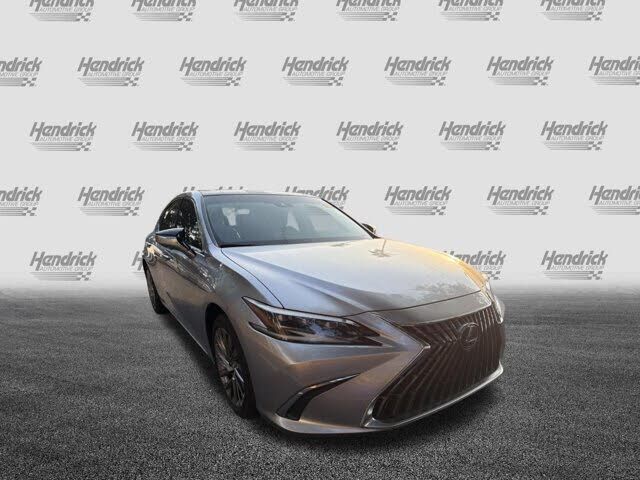 2024 Lexus ES