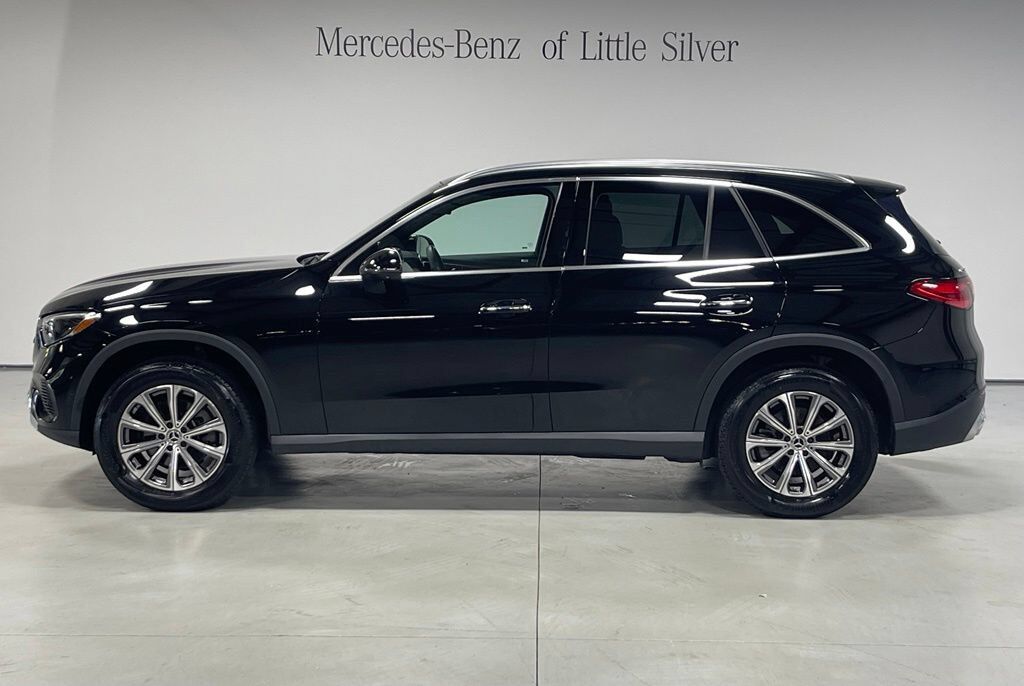 2023 Mercedes-Benz GLC-Class