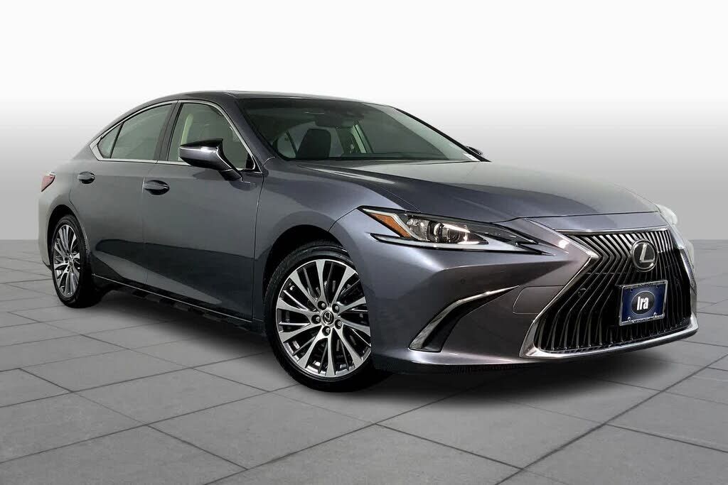 2019 Lexus ES