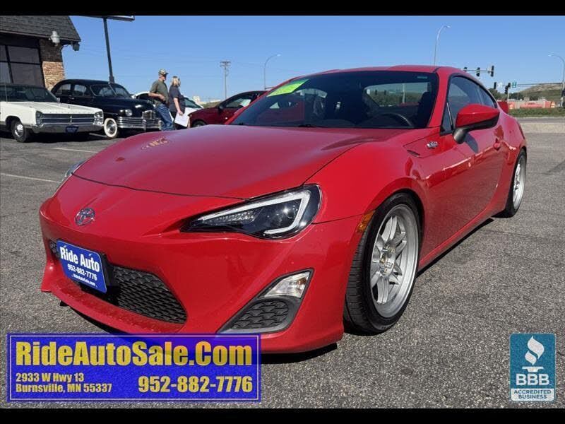 2013 TOYOTA Scion