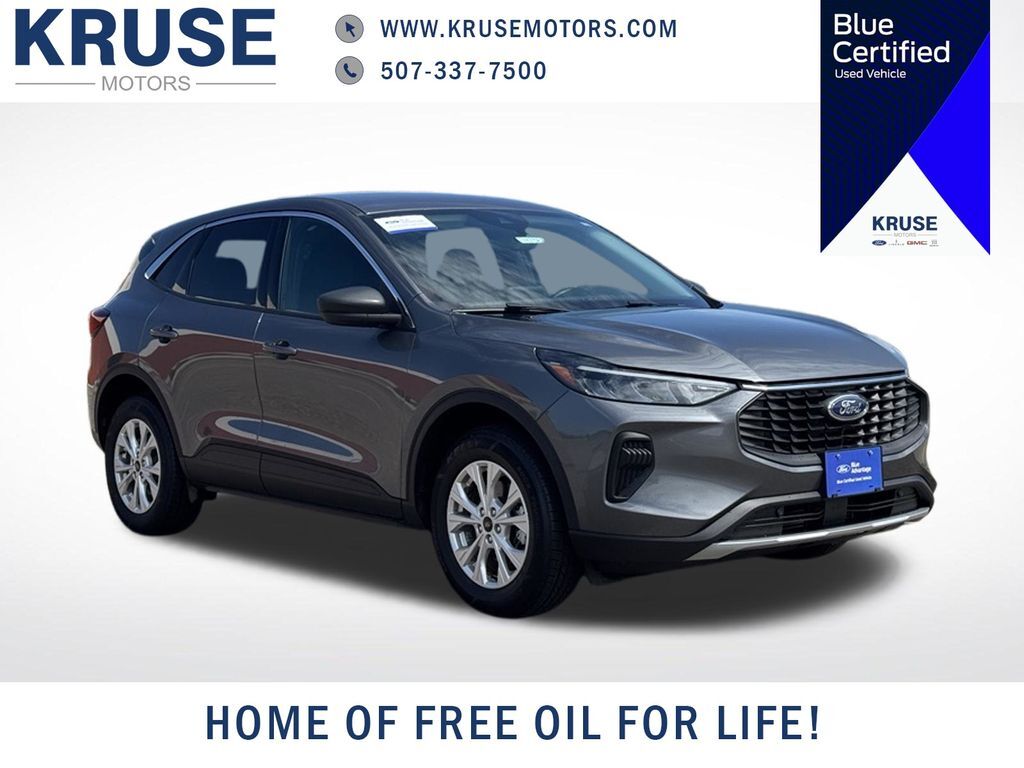 2024 FORD Escape