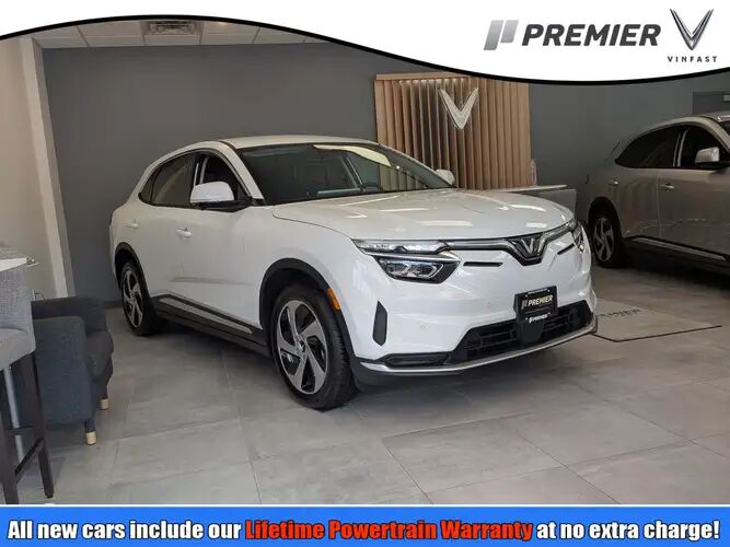 2027 VINFAST VF 8