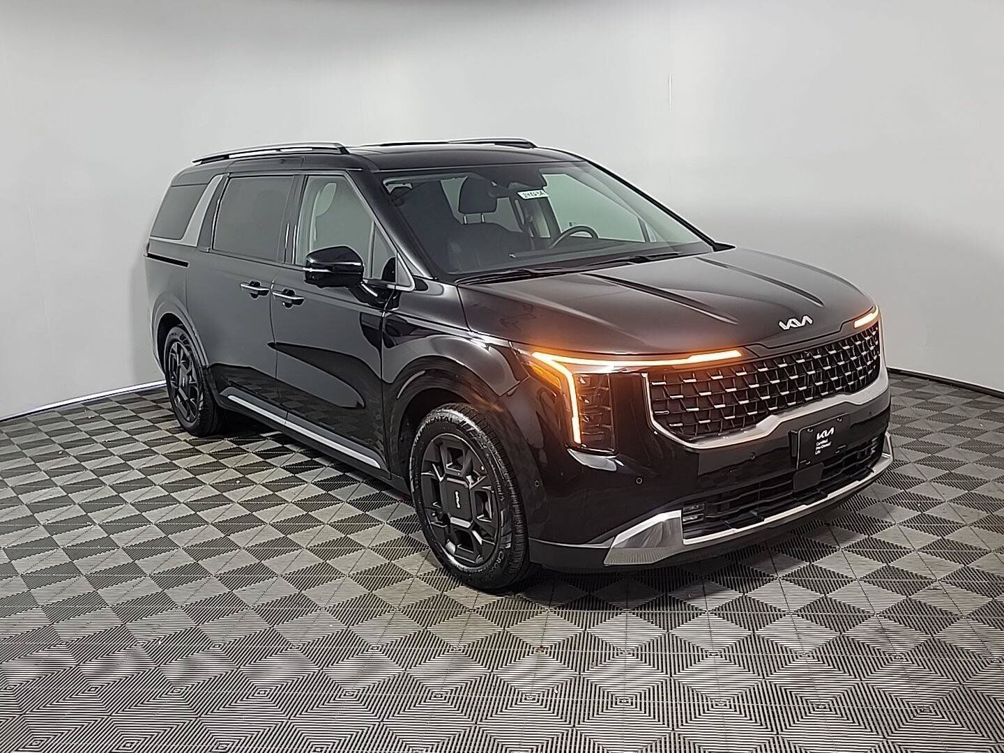 2025 KIA Carnival
