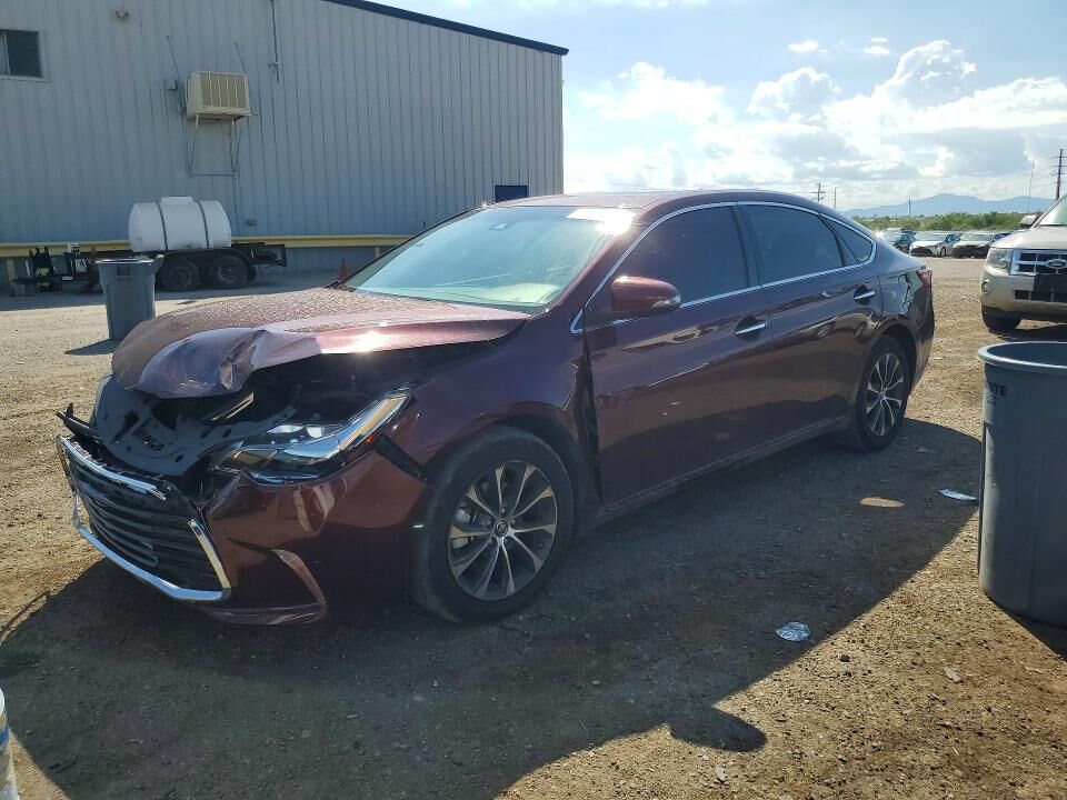 2017 TOYOTA Avalon