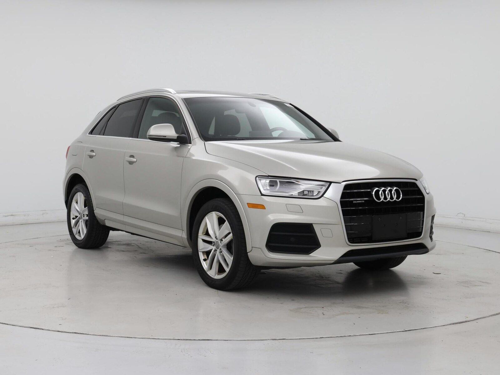 2016 Audi Q3