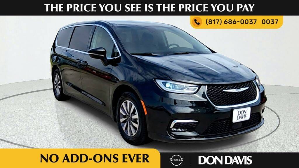 2023 CHRYSLER Pacifica