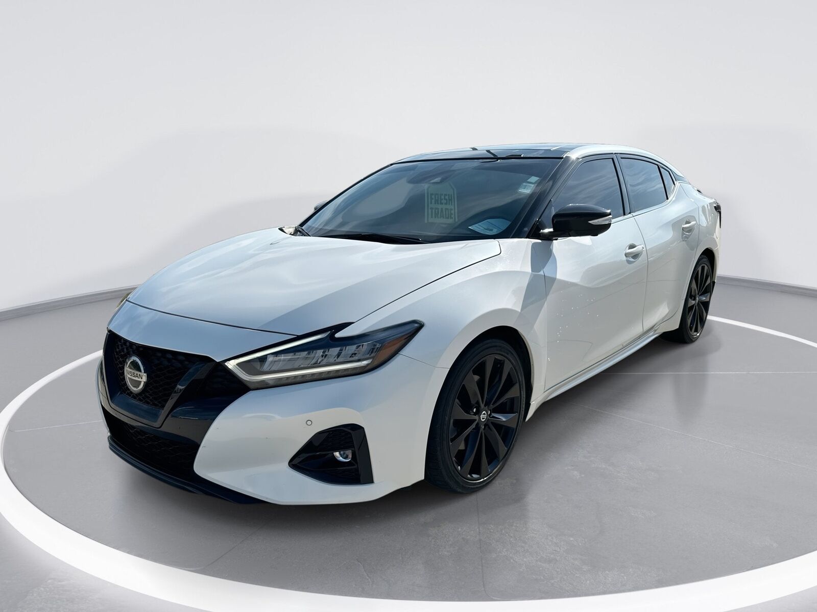 2022 NISSAN Maxima
