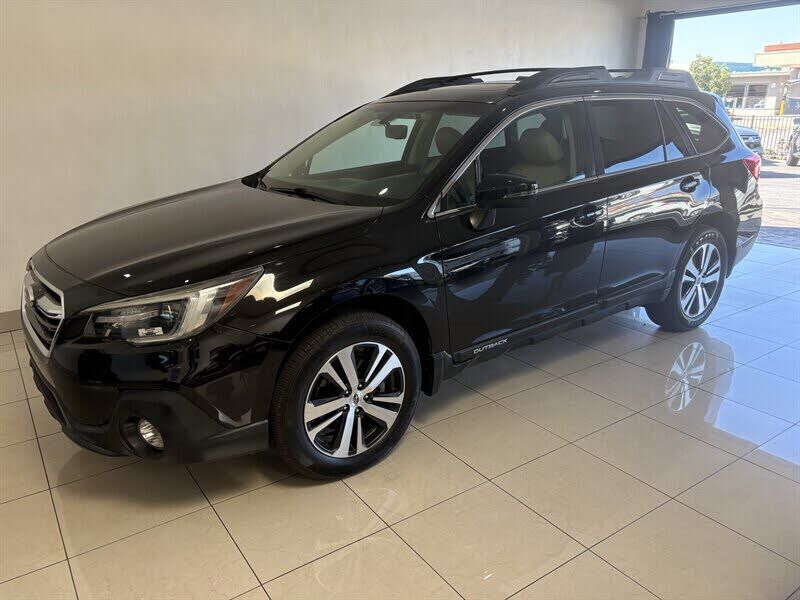 2018 SUBARU Outback