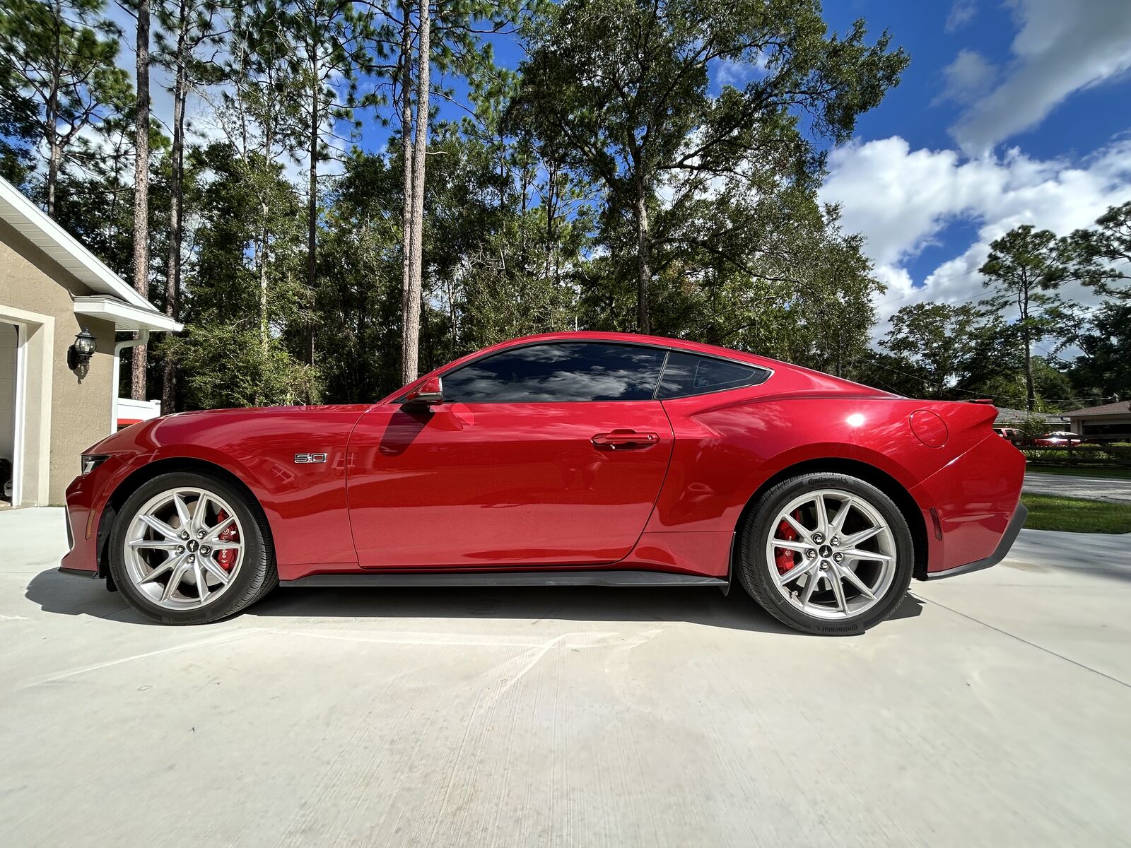 2024 FORD Mustang