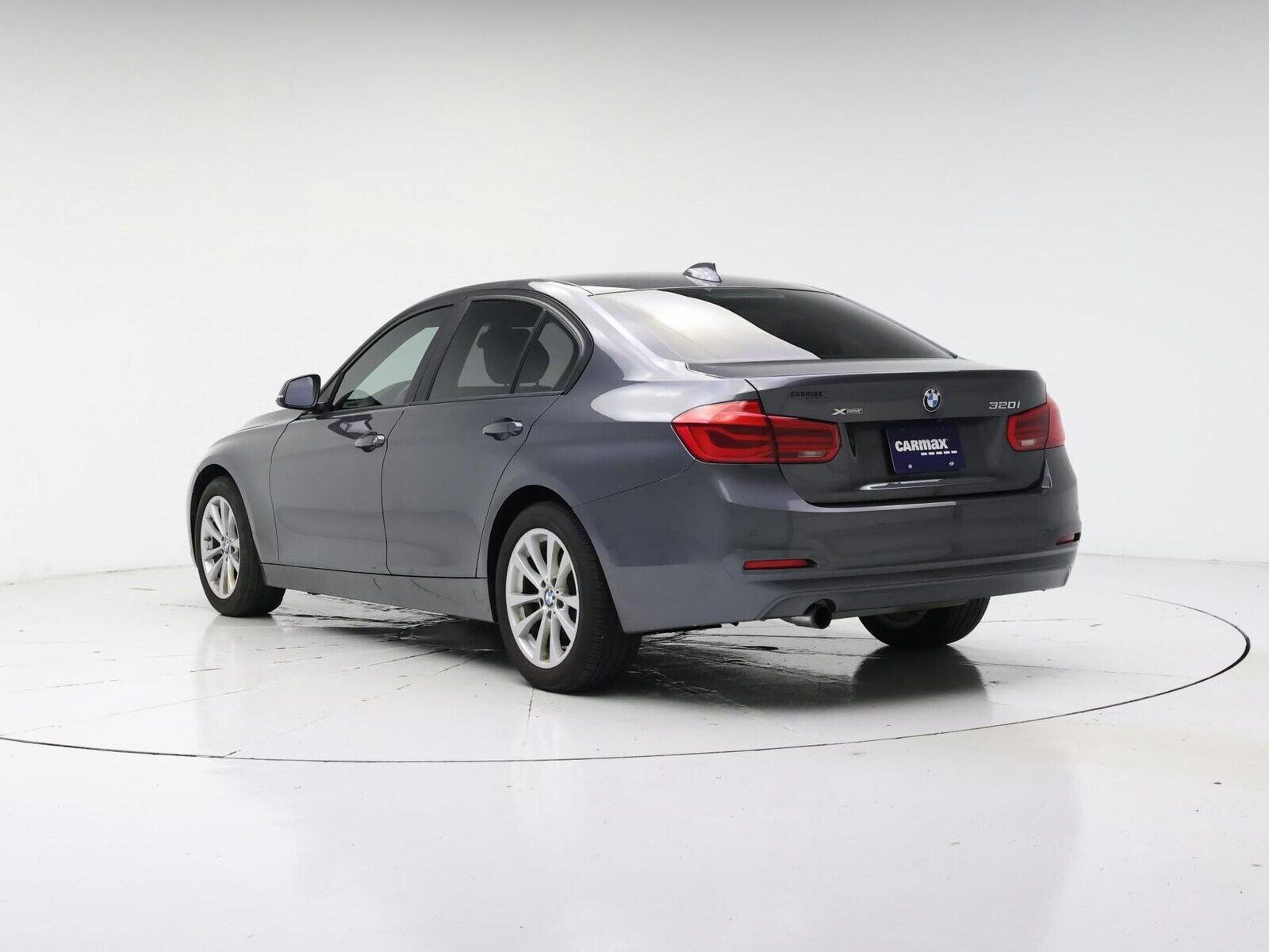 2016 BMW 320i
