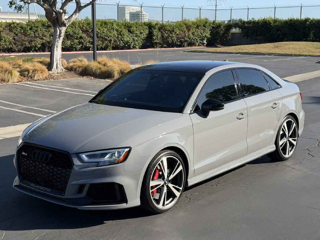2019 AUDI RS3