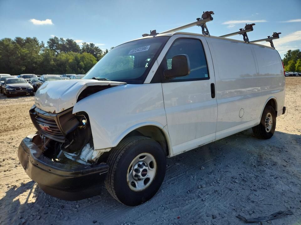 2017 GMC Savana