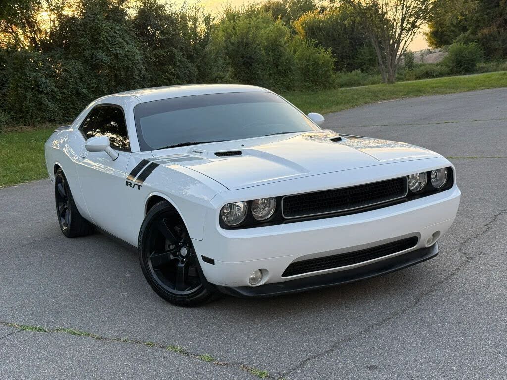 2014 DODGE Challenger