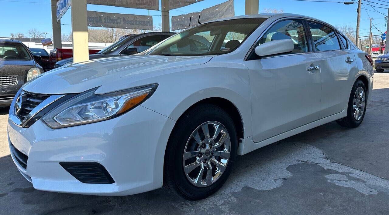 2016 NISSAN Altima
