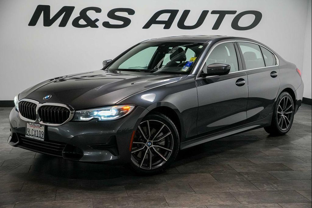2022 BMW 330i