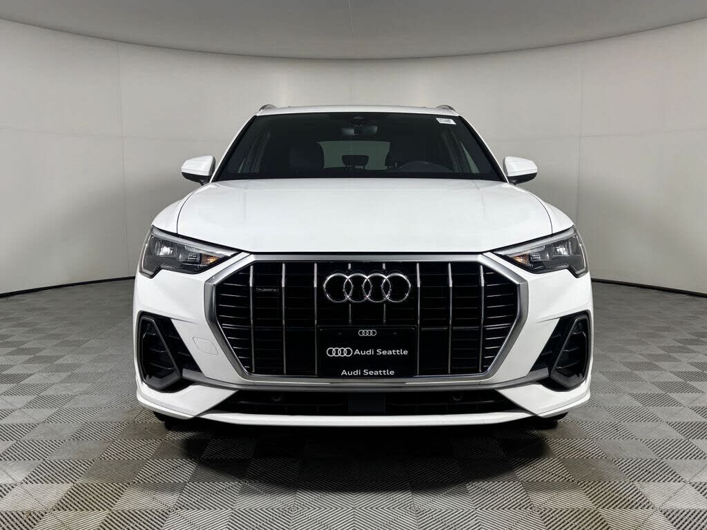 2022 Audi Q3