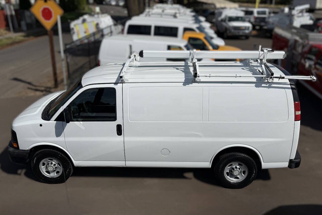 2016 CHEVROLET Express