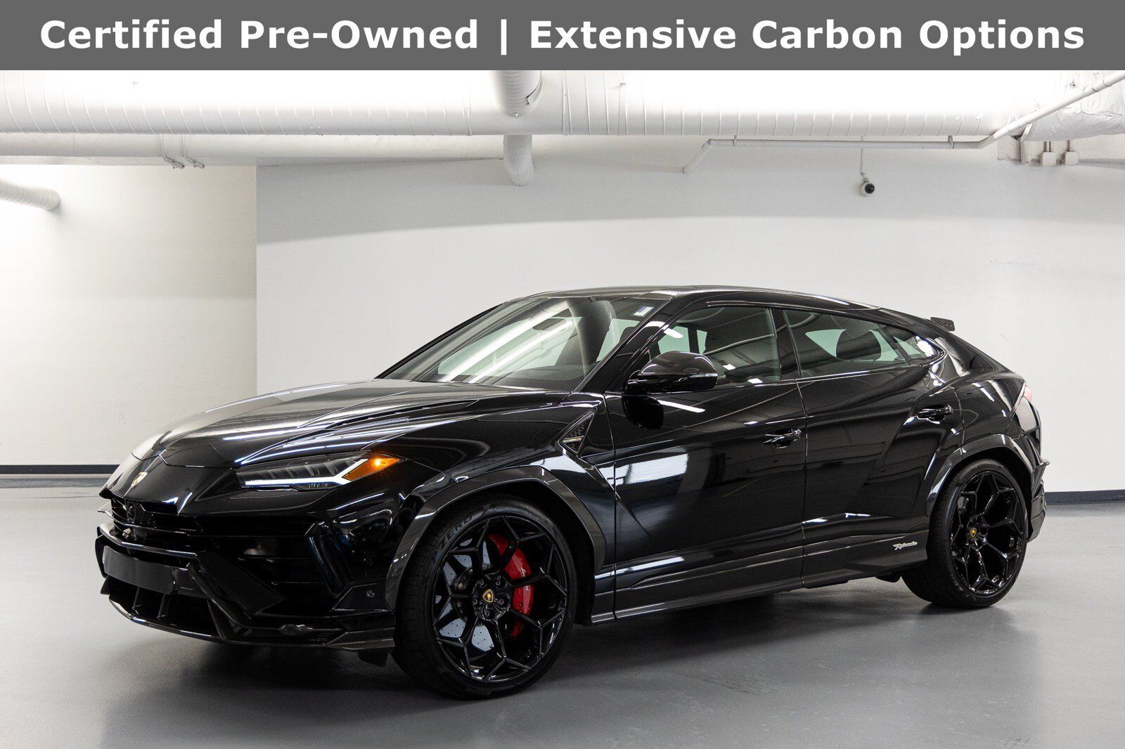2024 LAMBORGHINI URUS