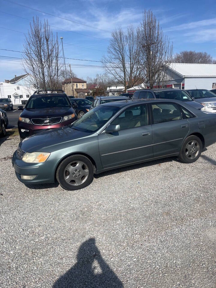 2003 TOYOTA Avalon