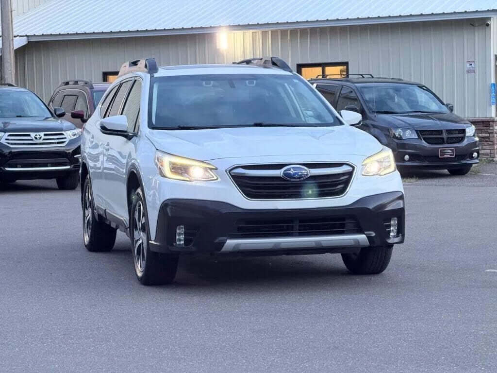 2021 SUBARU Outback