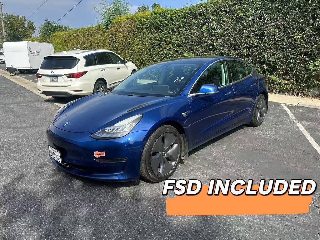 2020 TESLA Model 3