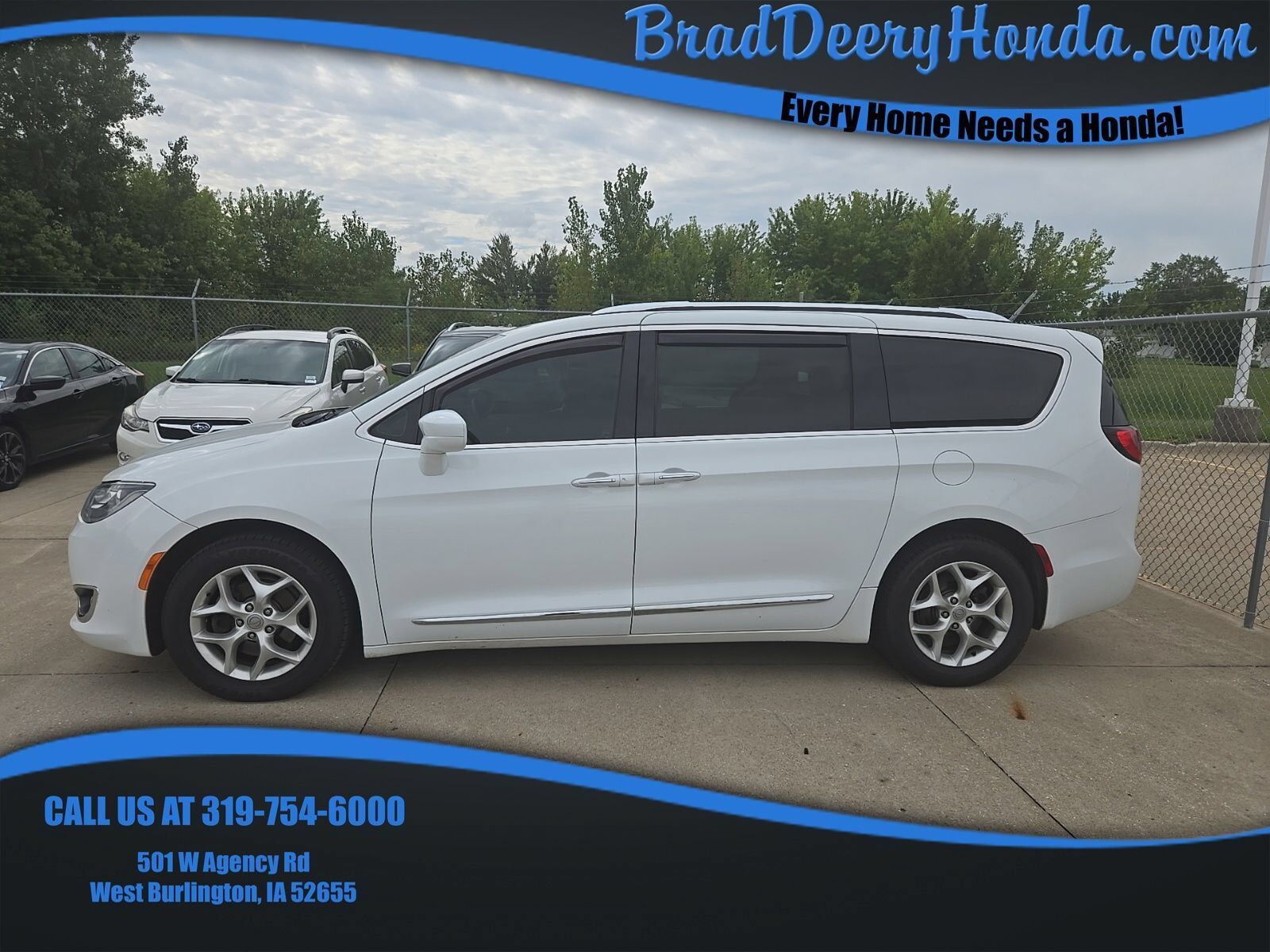 2017 CHRYSLER Pacifica