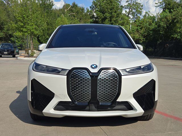 2024 BMW iX