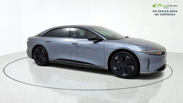 2025 LUCID Air