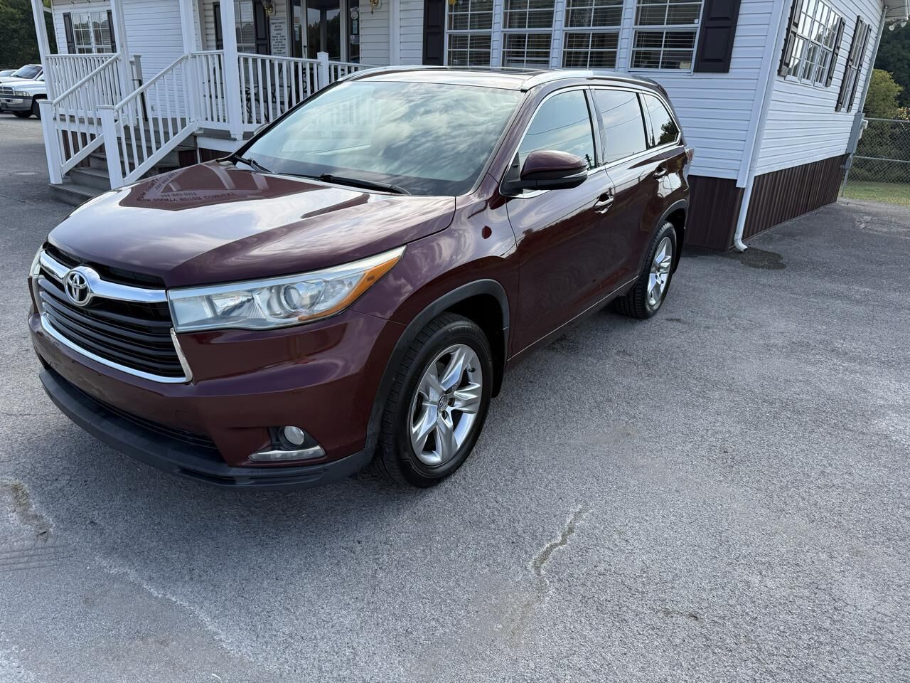 2016 TOYOTA Highlander